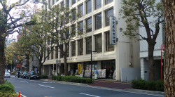 ��t��������